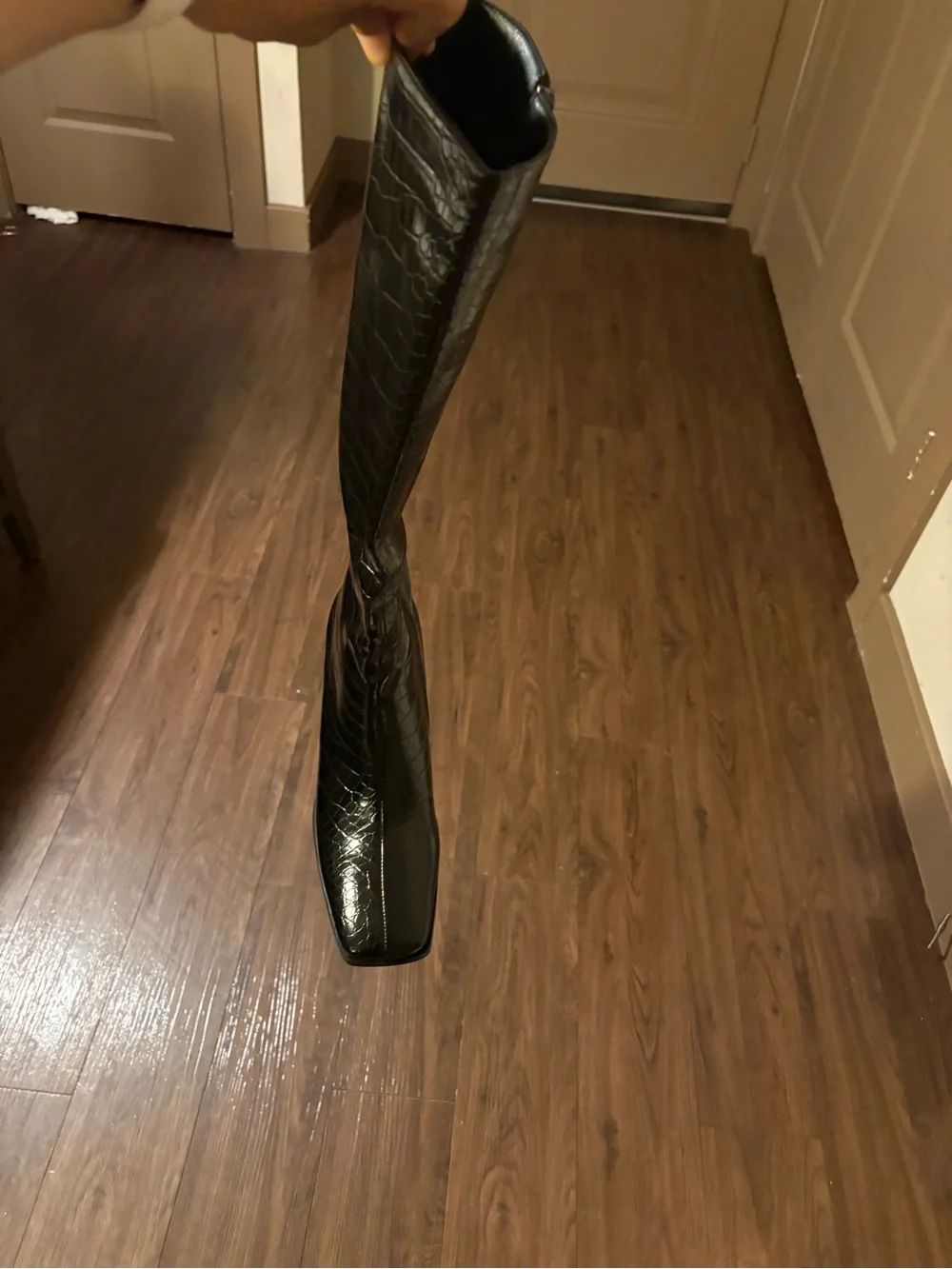 Women's Black Croc-Embossed Knee-High Block Heel Boot